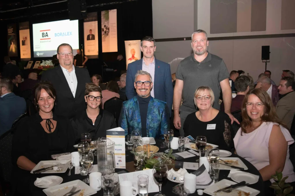 Groupe lors d’un gala corporatif
