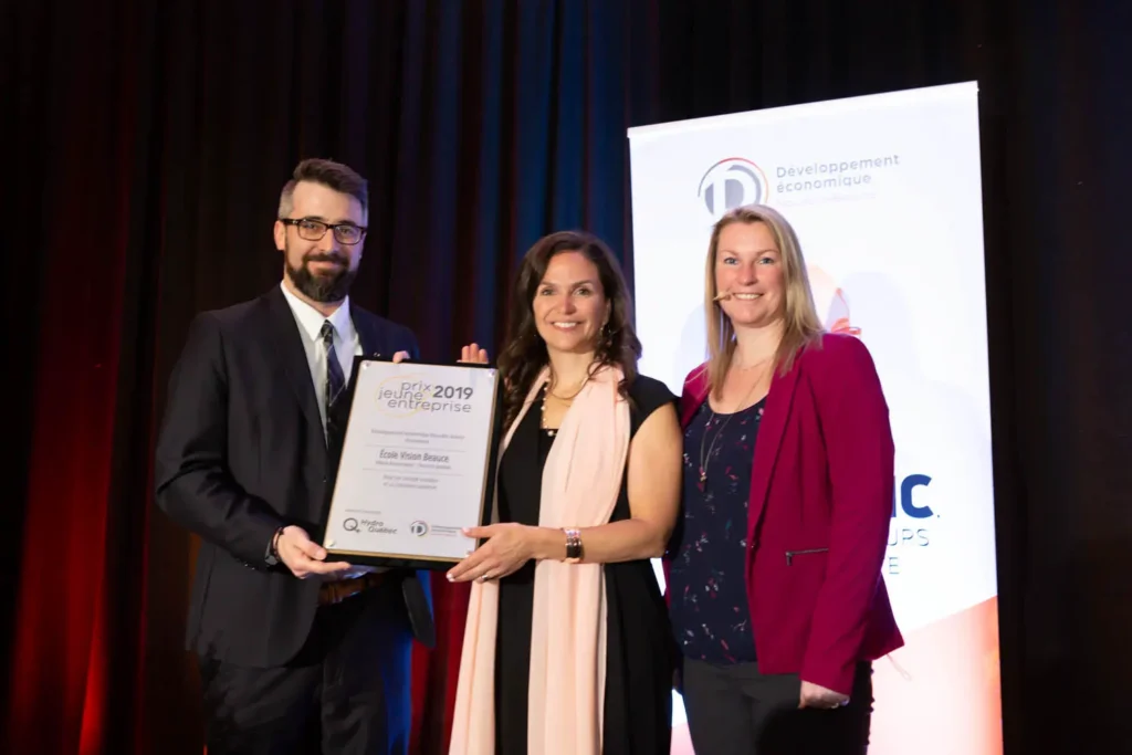 Remise du prix Jeune Entreprise 2019 sur scène